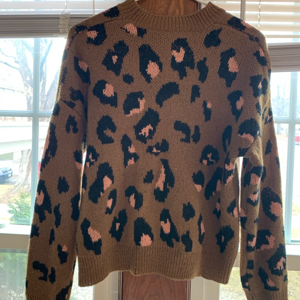 Leopard sweater